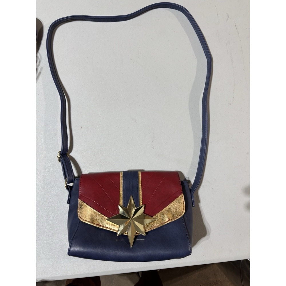 Marvel Captain Marvel Red Blue‎ & Gold Faux Leather Crossbody Bag With Star